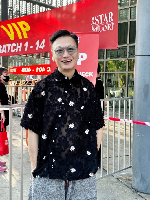 陶大宇来马看GD演唱会 拼错名“G-DARGON”遭亏