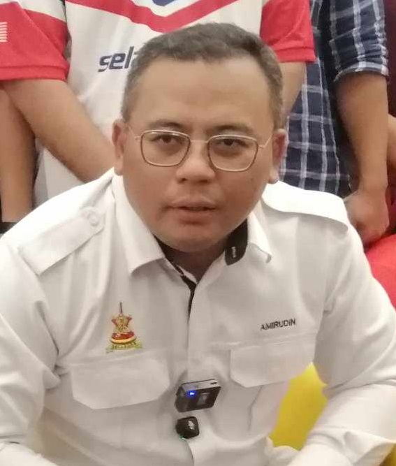 雪大臣回应大集会