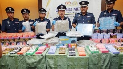 霹关税局破4走私案  起值千万毒品 电子烟 超跑 猪肉等