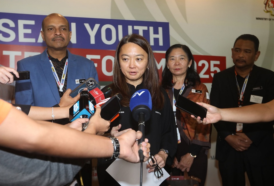 青年上限30岁已定案 杨巧双:不会再“U转”