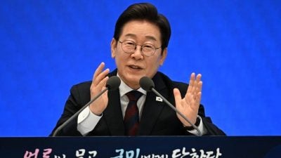 韩国总统李在明就职满月  承诺尽快改善韩中关系