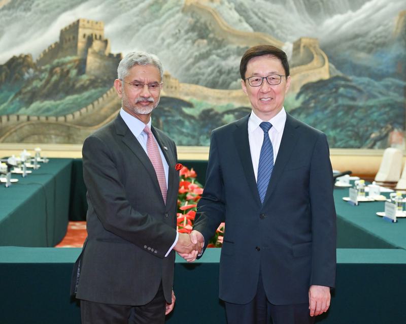 韩正：中印要推进务实合作 尊重彼此关切