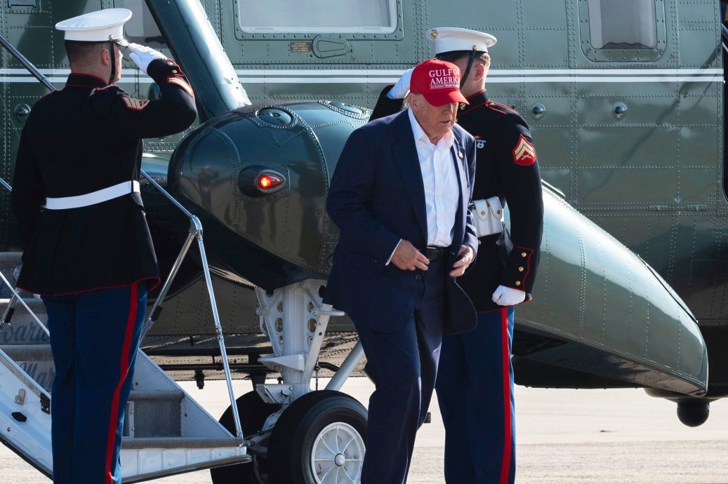 颁特朗普诺贝尔奖 不如颁奥斯卡奖?