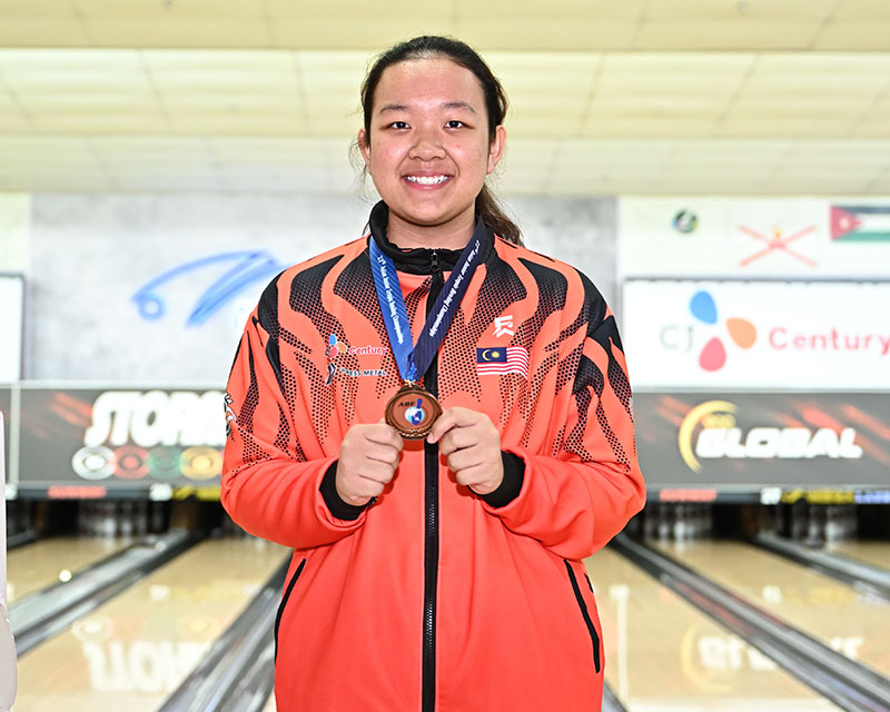 香港国际保龄球公开赛| 3女2男闯精英赛梯级挑战赛  库拉杜艾因夺季军