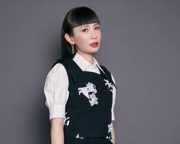 魏如萱疯传陷三角恋 经纪人：勿过度臆测