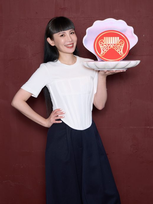 魏如萱陷小三疑云！突松口：我就要爱他