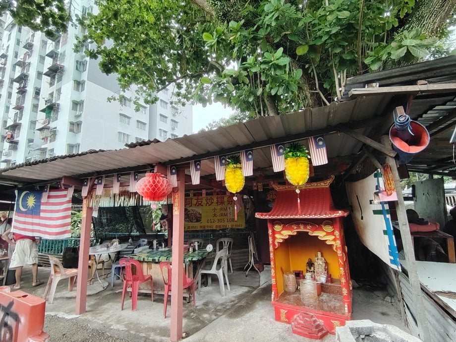 （12/7见报）大都会/吃货来啰系列/热腾腾炒粿条，首屈一指