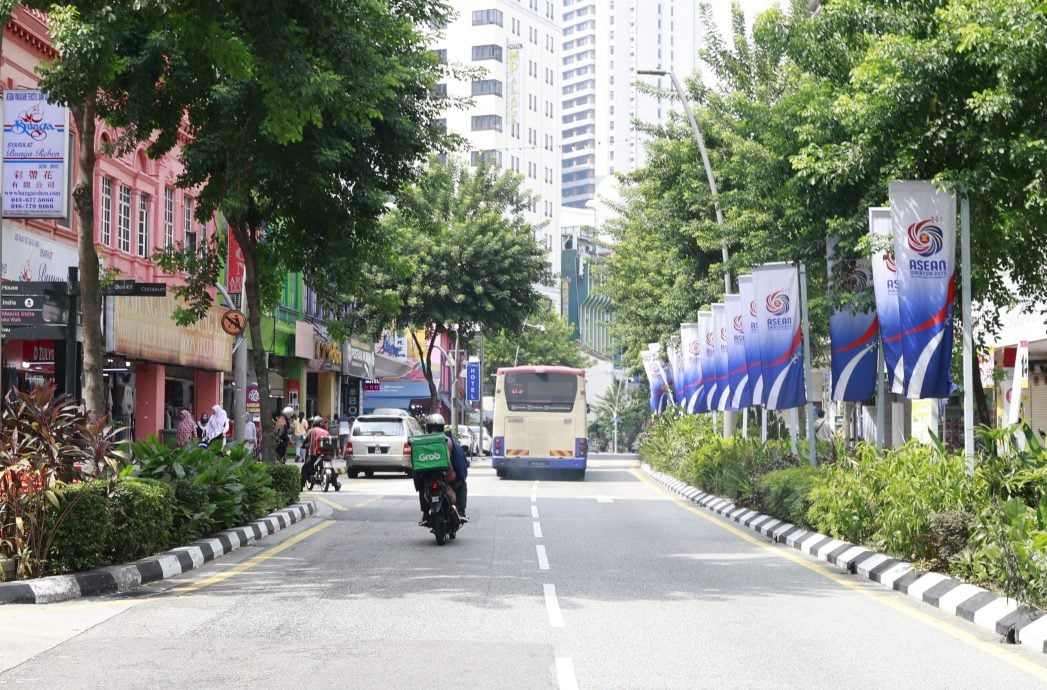 （下第3版）大都会-跟进端姑阿都拉曼路部分路段封路／5图