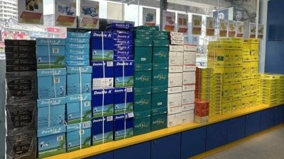 A4纸一夜涨税！ 商家崩溃 民众埋单？