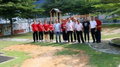 改善草地与积水问题 万茂新村儿童游乐场完成提升