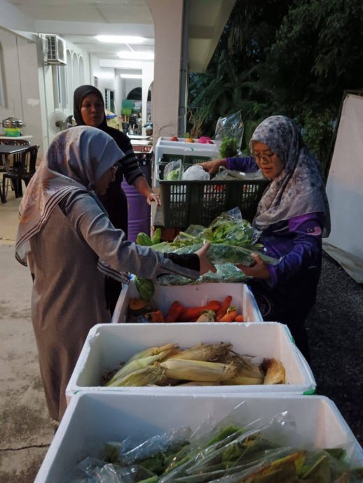 (全国版)缺乏捐助,由马来西亚食物库经营5年的餐厅被迫关闭。