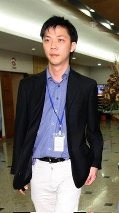 (全国版)赵丽兰:明福背包手机至今未归还 欧阳捍华未做完整解释