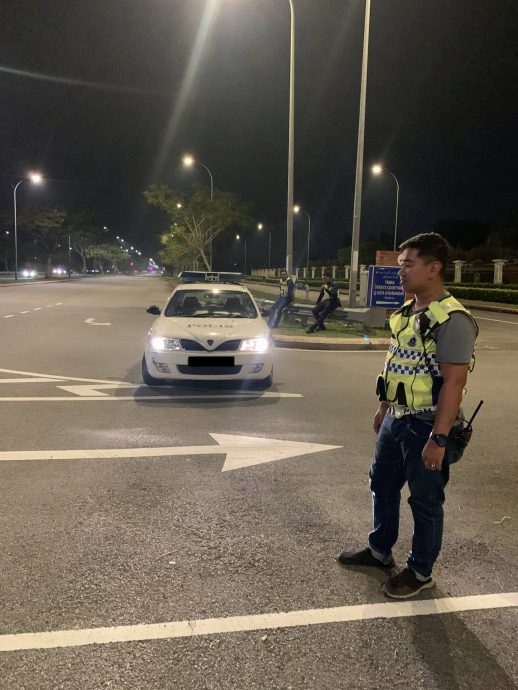 （古城封面副文）甲交警展开取缔行动 发202罚单及充公29辆摩托车