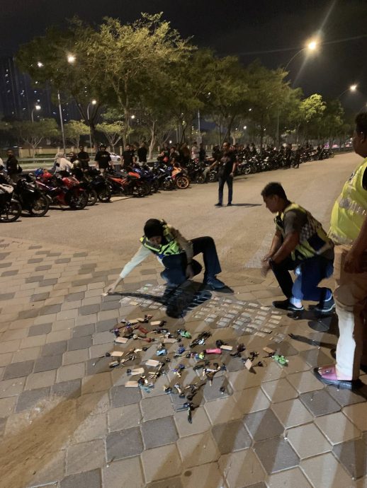 （古城封面副文）甲交警展开取缔行动 发202罚单及充公29辆摩托车