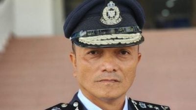 警方侦破假兼职诈骗集团 扣3中国籍男子助查