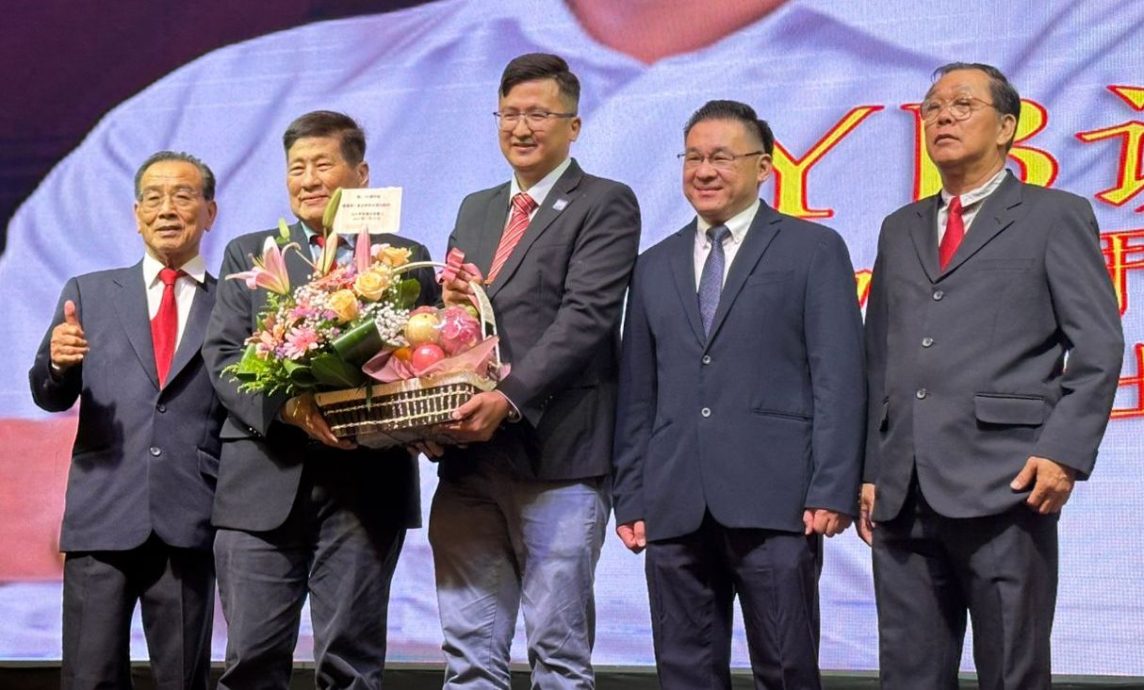 (古城第四版主文)二手车执照被归资源回收品类别 车商盼谢守钦助反映