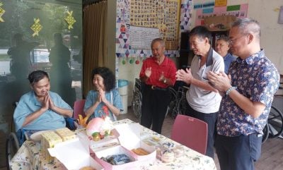 律师为癌父首庆生打气  亲友及邱培栋到场送关怀