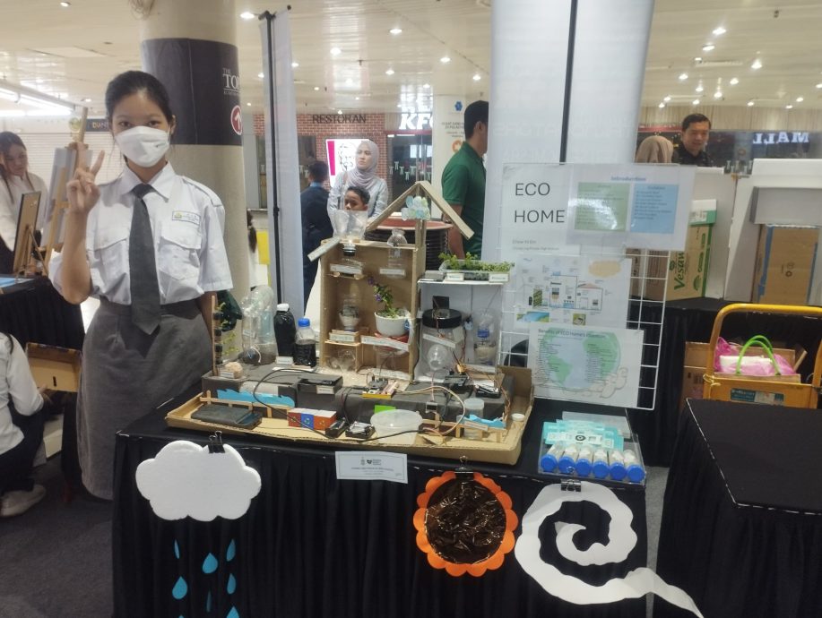 （大北马/创客妙想）锺灵独中学生周忆恩环保家园