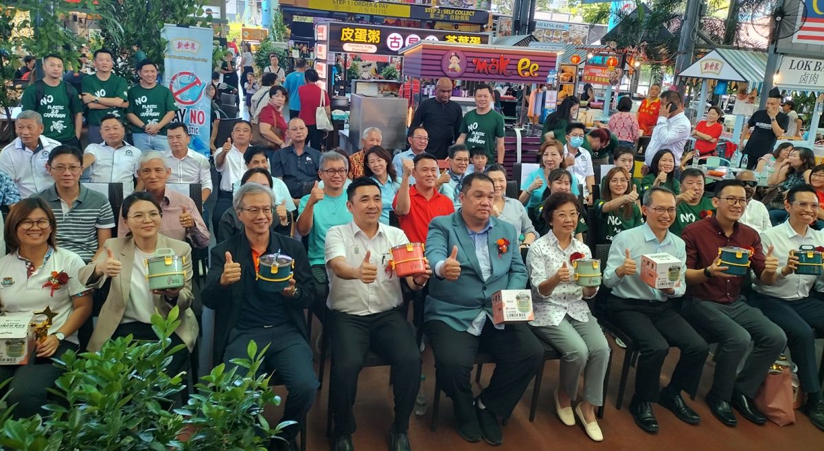 (大北马) 新世界美食城推无塑料运动 自带容器打包有好康