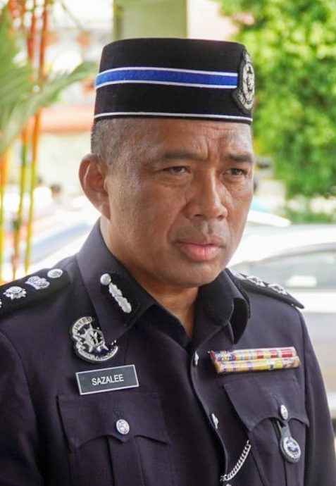 （大北马）4男偷电缆 当场被逮捕