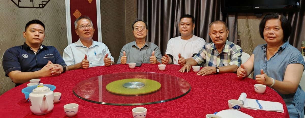 （大北马）二条路美食街32名小贩同意搬迁，优先迁移附近地段，保留三轮车文化。