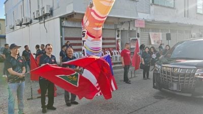阔别10年复办汽车寻宝赛 吉民政党再出发重整雄风