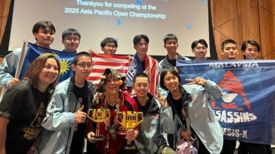 击败22国夺亚太机器人赛总冠　槟9中学生 扬名国际