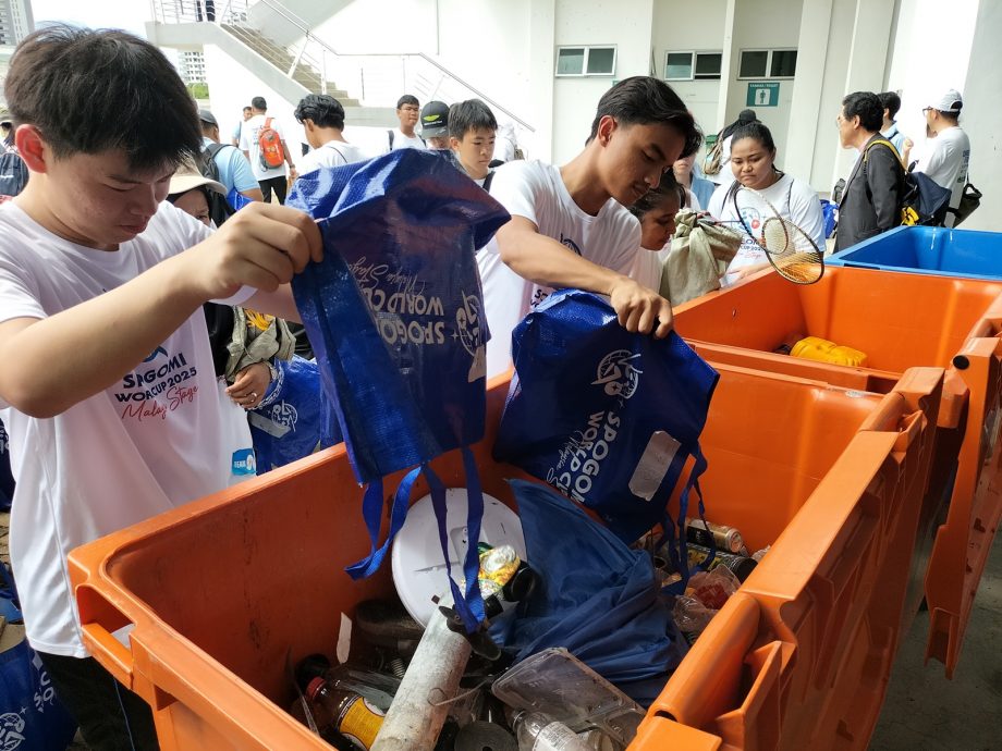 （大北马）绿量|SpoGOMI捡垃圾世界杯 荣耀背后的社会问题