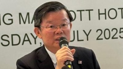 曹观友：美征收25%关税构成经济风险　促政府争取较低税率 