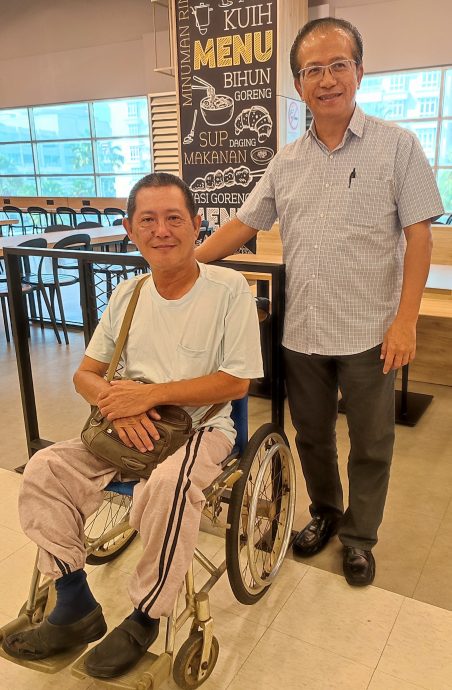 障友方进春征求电动轮椅捐助