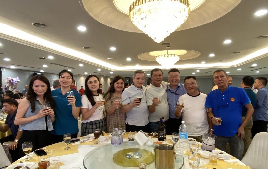 (大都会)吴亚烈:“团结政府”不改革 恐将沦为“一届政府”