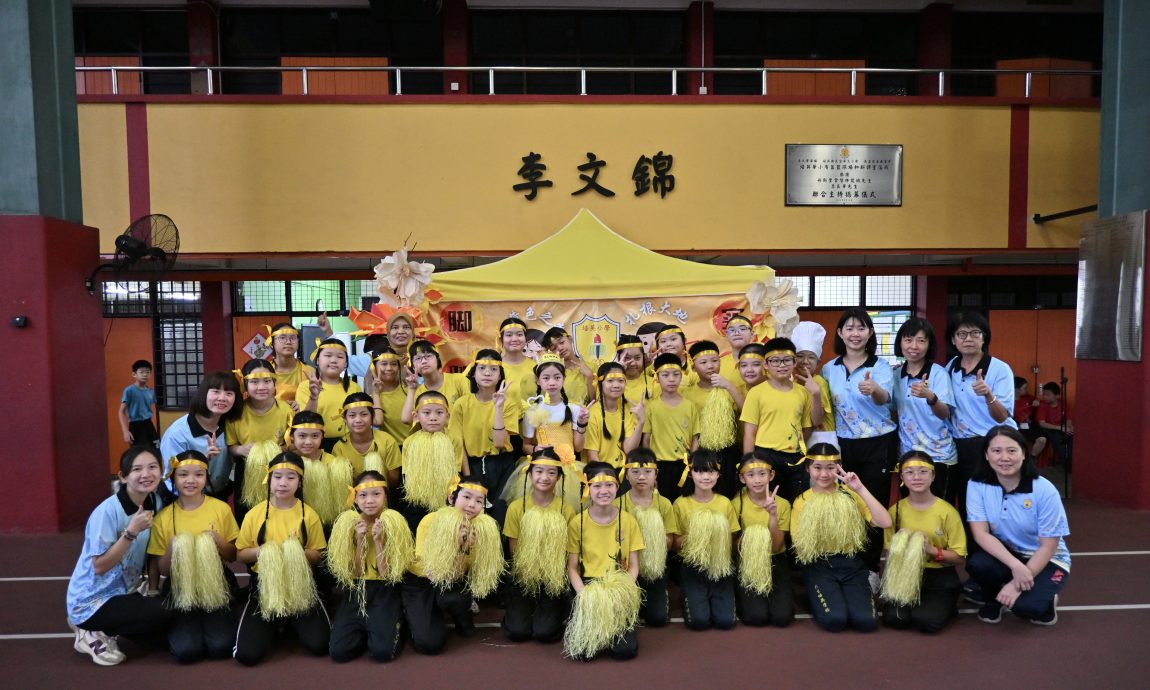 （大都会）培英华小运动会  没草场依然精彩