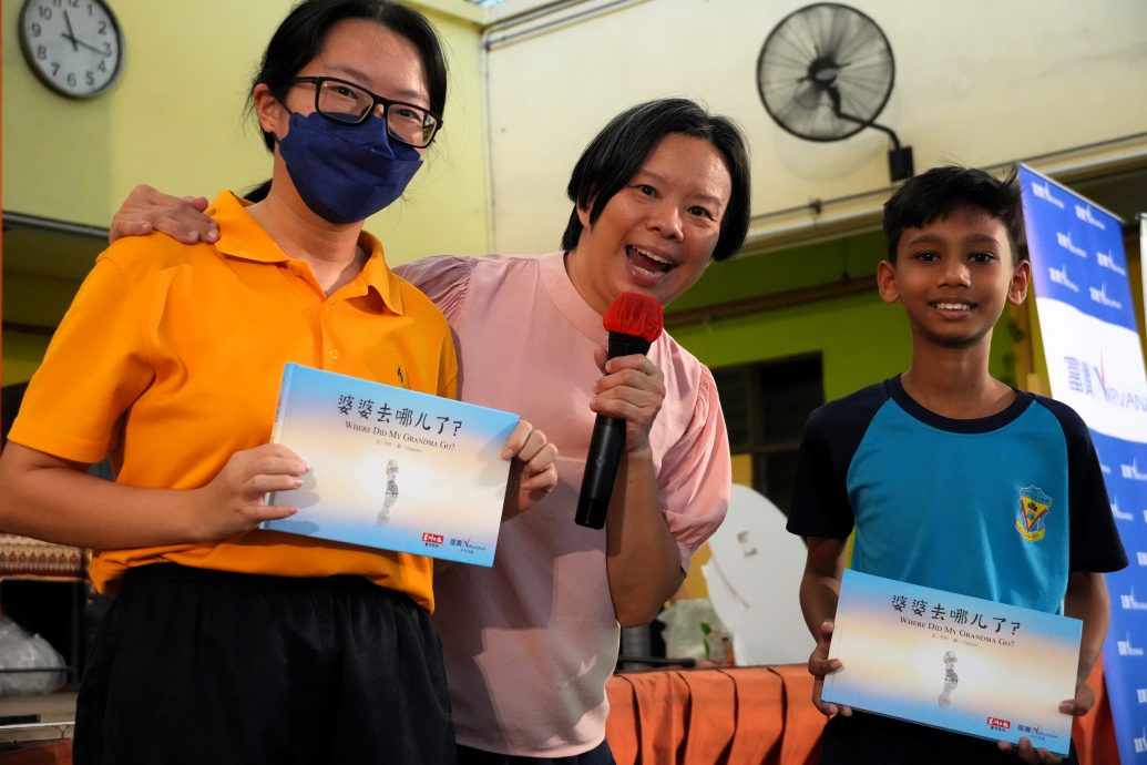 (大都会)本报活动《小喜鹊和岩石山》儿童剧校园巡演启航/8图