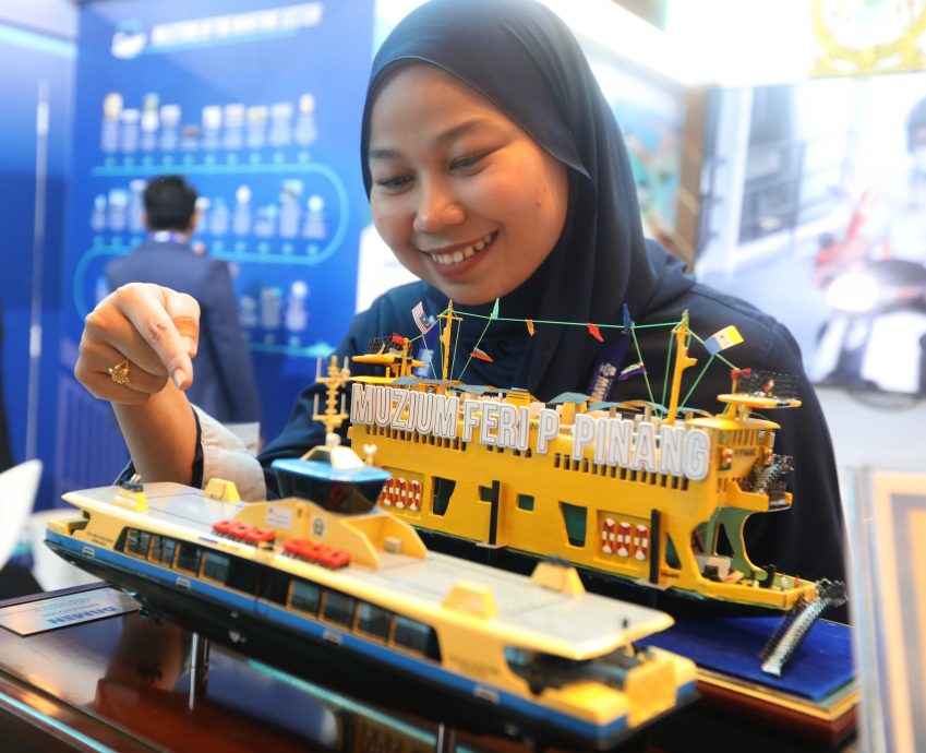 （已上网）陆兆福：统一海事法非夺沙砂权力.盼一年内完成海事法审查