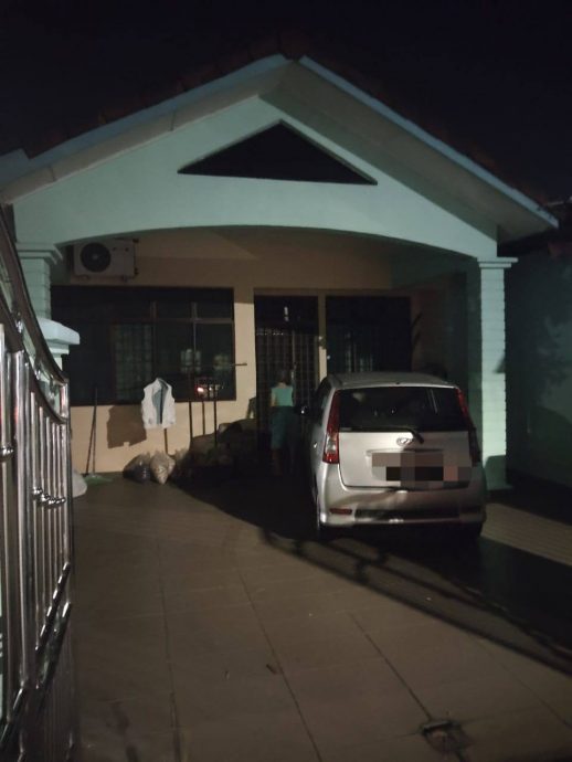 （已签发）柔：**可版头或显刊**八旬妇疑驾驶途中迷路   多位“天使”助顺利返家