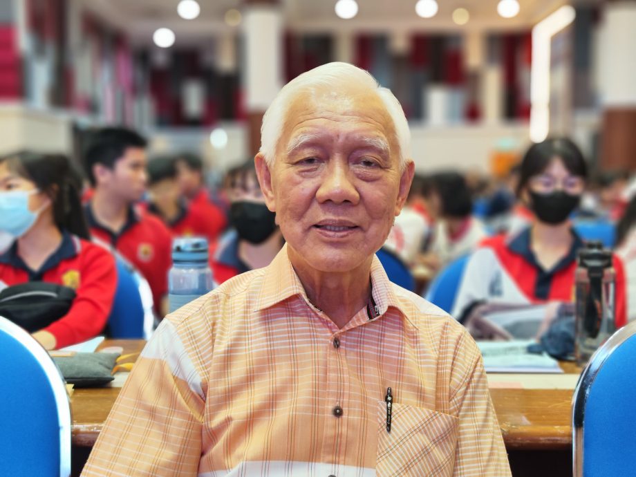 赴SPM华文科讲座 422名学生全力冲刺