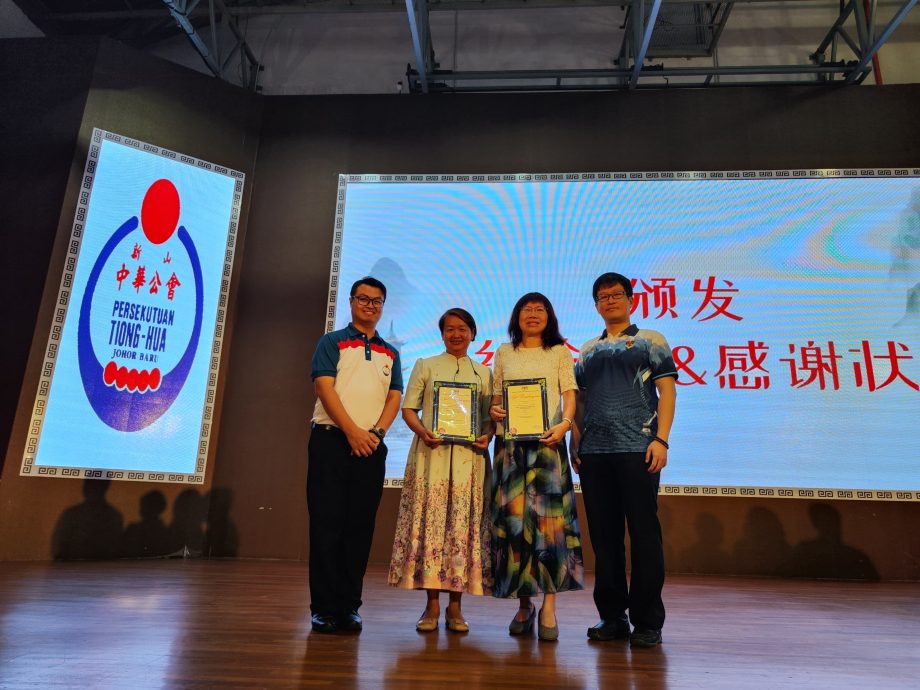 赴SPM华文科讲座 422名学生全力冲刺