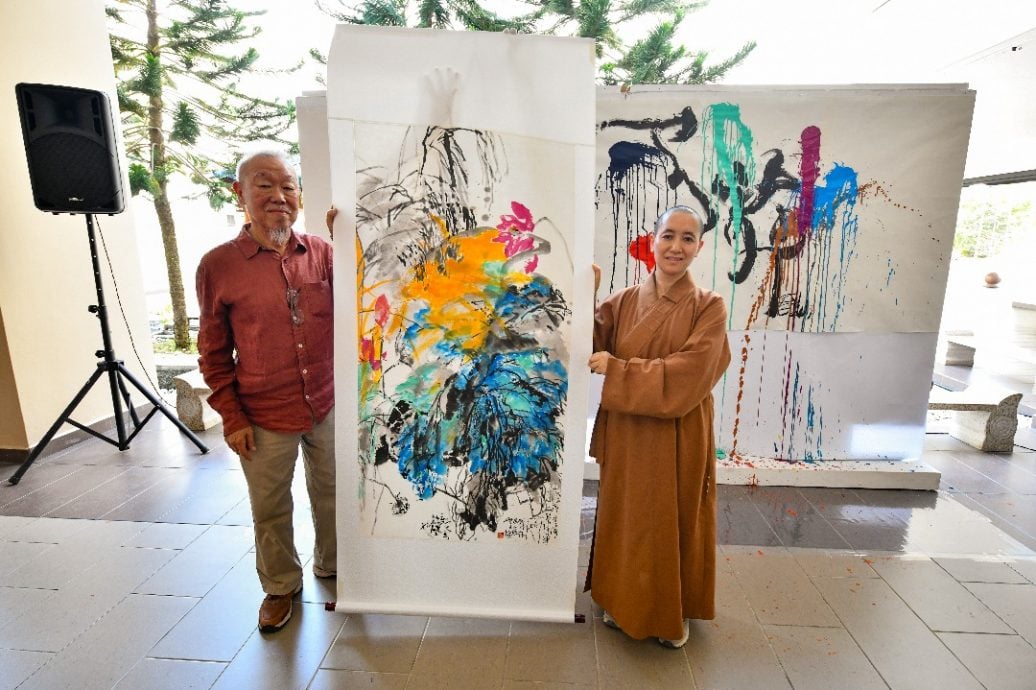 郑贝山师生“艺想天开”联展 新马寺开幕