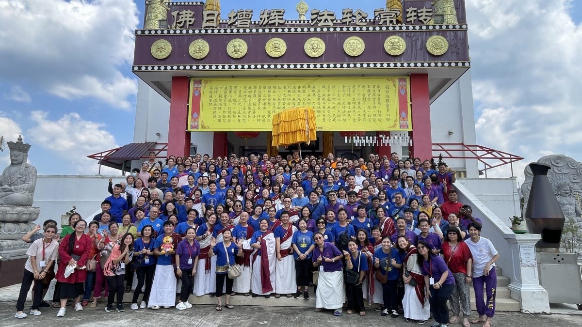 马大乘禅寺“与莲师相应”法会 柔最大转经轮 藏传象神开光