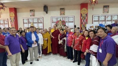 大乘禅寺办2天法会 为转经轮藏传象神开光