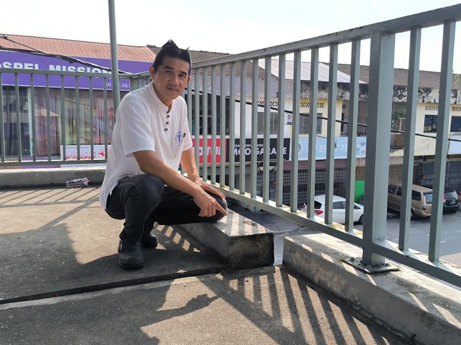 民生特工队丨沙威行人天桥遭撞移位现裂缝 古来市会紧急封锁免酿意外