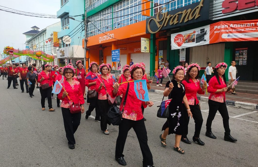 麻坡漳泉公会“闽南文化踩街游行”   吸引500人与团体参与