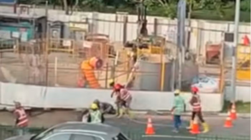 (已签发)柔:狮城二三事:客工坑洞勇救女司机画面曝光 网民:分秒必争 感谢你们!