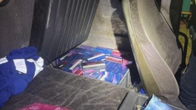 藏6万支电子烟烟棒入境狮城 大马罗里大士关卡被拦截