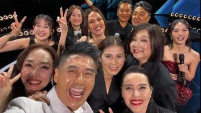 被周润发点名上台合影 李南星庆幸被记得