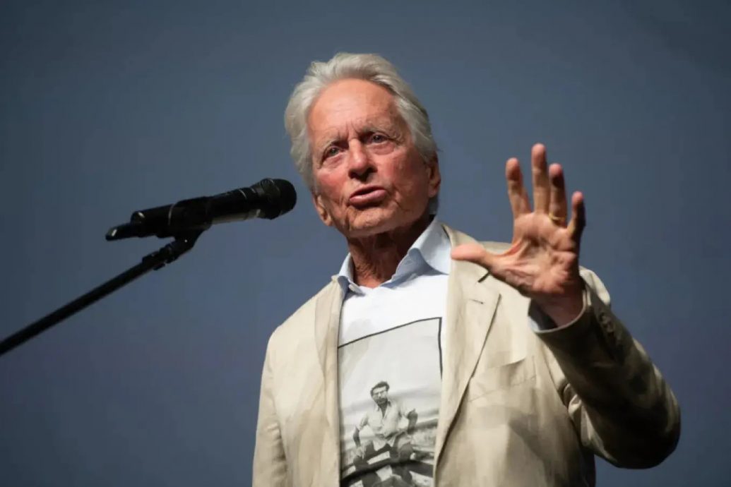 (明8am)麦可道格拉斯不想死在片场 宣告息影:演足60年够了