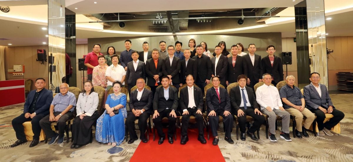 (版4双头之一)大都会/共和华小校友会就职典礼
