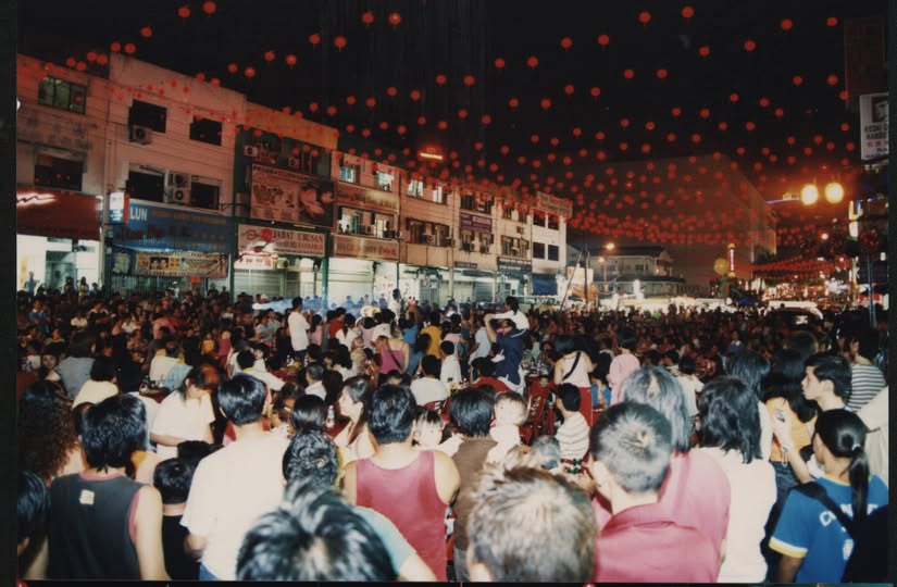 (锁文)柔:新旧对照:新山报馆街餐馆多