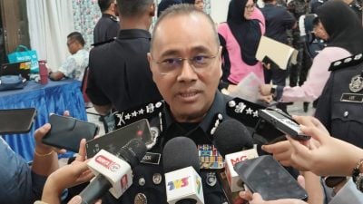 FRU罗里车祸 | 业者遭法庭发逮捕令 霹总警长：由陆交局执行