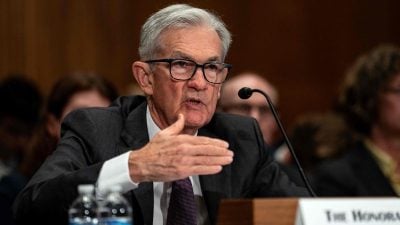 联储局主席：特朗普关税就是暂停降息原因